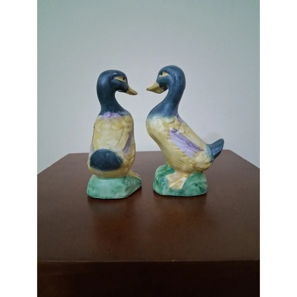 Vintage Ceramic Duck Novelty Animal Salt & Pepper Shakers Set, 2 Pieces. Japan